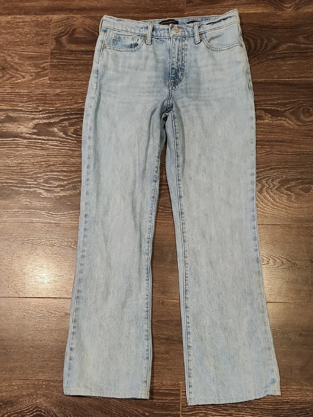 ❤️ BANANA REPUBLIC HIGH RISE RELAXED BOOTCUT JEANS, 2S (26 SHORT
